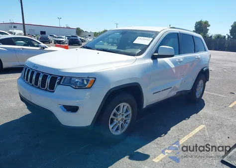 2020 Jeep Grand Cherokee Laredo E 4X2 from USA, damaged, VIN 1C4RJEAG1LC181593